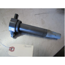 13L025 Ignition Coil Igniter From 2009 Chrysler 300  3.5 04606869AB